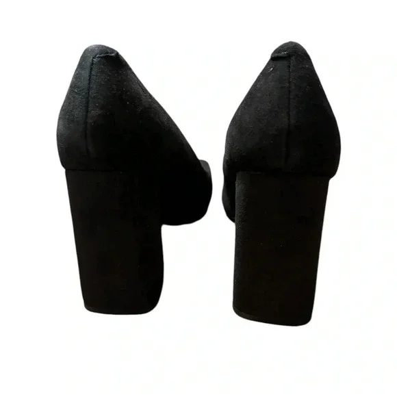 Nine West Yolend Pump - Picture 3 of 5